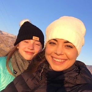 Meet your Posher, Layla